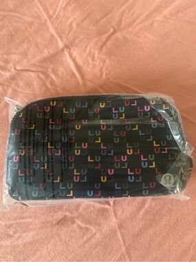 Lululemon Everywhere Belt Bag Rainbow